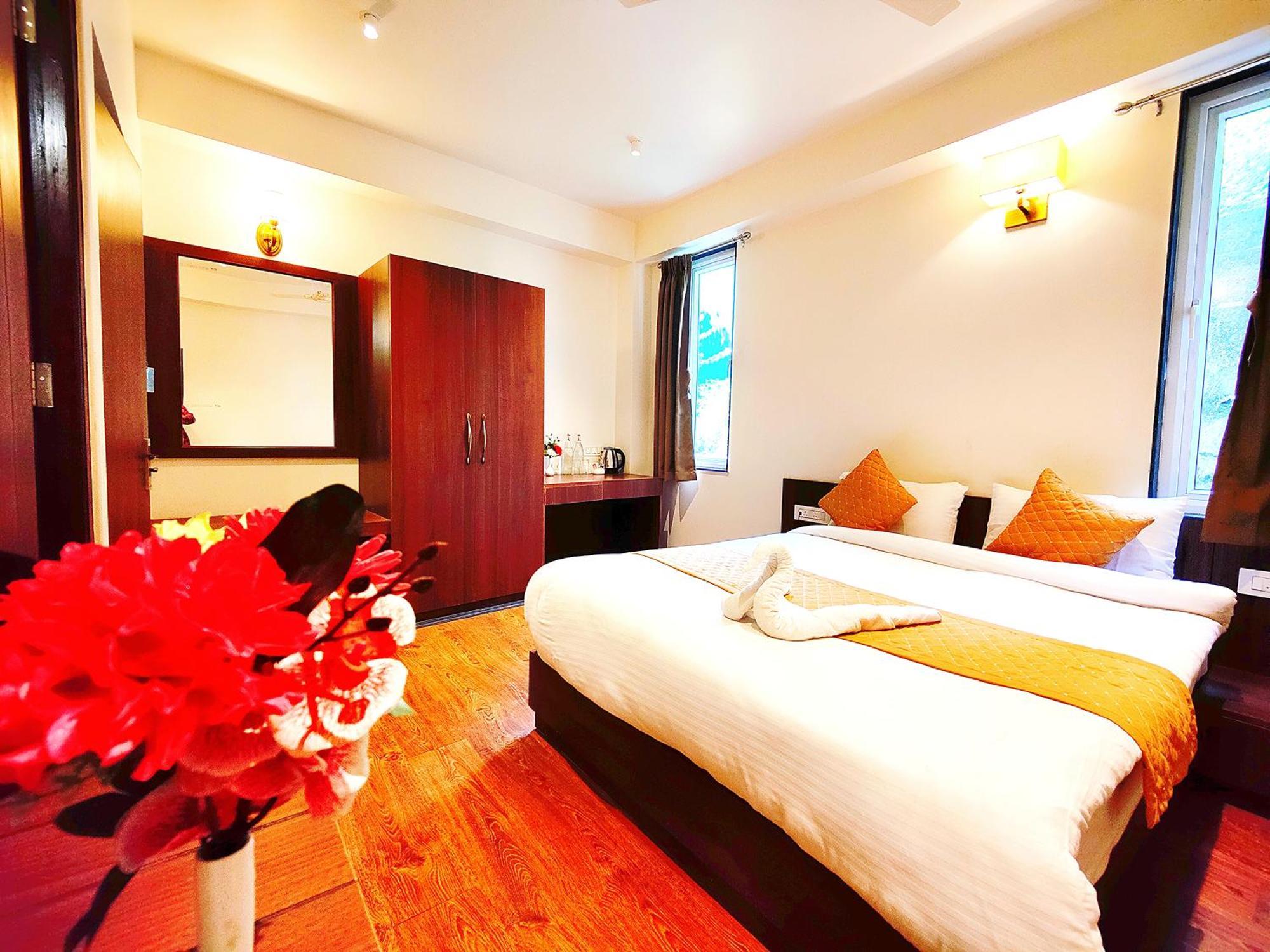 Jo'Stel Dream Glory Hotel And Bar - Near Mg Marg Gangtok Kültér fotó